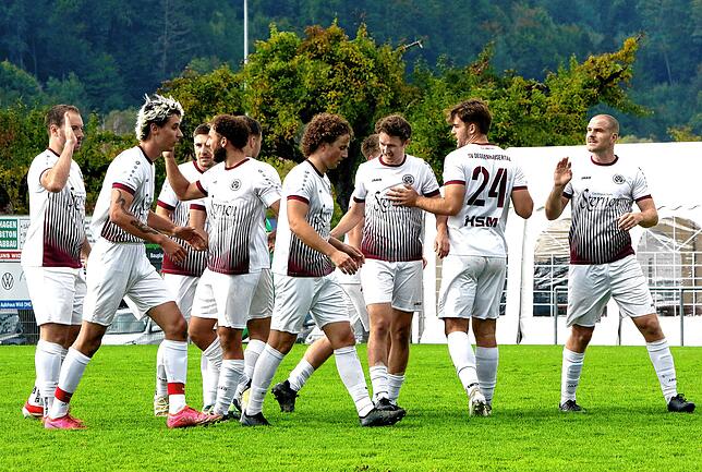 Bild 8: SV Deggenhausertal schlägt TSV Aach-Linz 3:0. Wir waren mit der Kamera dabei!