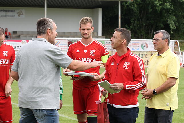 Bild 30: Sieg des FC Schlüchttal bei der Spvgg. Wutöschingen ist nur noch für die Galerie &ndash; aber wir haben die Bilder!