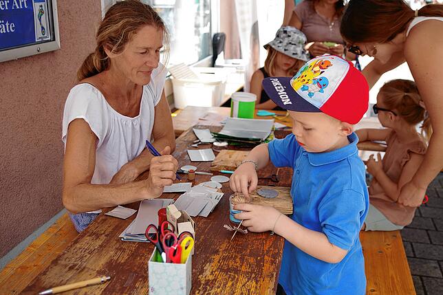 Bild 2: Bilder vom Aktionstag Herz für Kinder