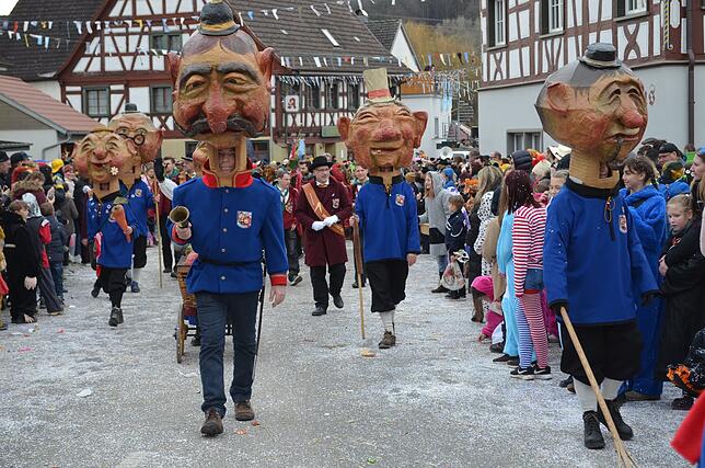 Bild 15: Eigeltinger Narrentage: Der Sonntagsumzug in Bildern (4)