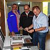 Der Gemeinderat hat sich für eine Fassadenverkleidung aus vergrautem Holz und Faserzementplatten für das neue Feuerwehrhaus entschieden. ...