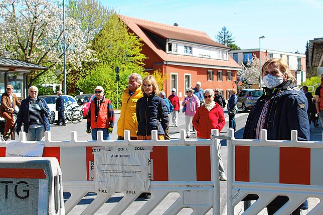 Die Tägermoos-Gärtner hatten vor wenigen Tagen an der Grenze demonstriert. Der SÜDKURIER berichtete. So war der Schweizer auf das ...
