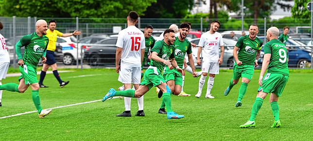 Bild 6: SV Herten holt ein 2:2 gegen den TuS Binzen &ndash; und wir haben Bilder!