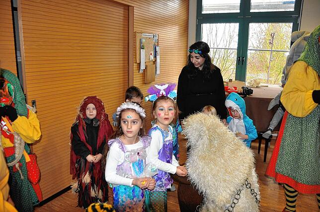 Bild 36: Narren befreien Kindergartenkinder in Hepbach und Leimbach – Die schönsten Bilder!