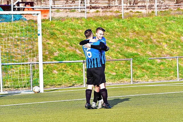 Bild 2: SG FC Wehr/Brennet besiegt Bosporus FC Friedlingen mit 6:0 &ndash; und wir haben Bilder!