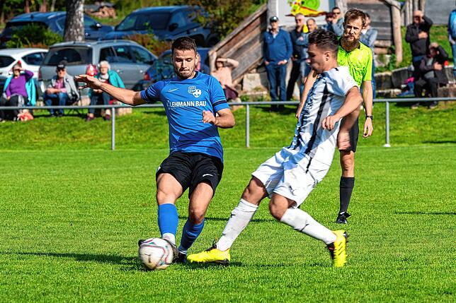Bild 17: FC Wittlingen setzt sich mit 2:1 gegen die SG Mettingen-Krenkingen durch &ndash; und wir haben Bilder!