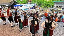 Auftritte wie hier beim jüngsten Stadtfest oder auch beim Schinkenfest gehören zum Pflichtprogramm des Triberger Trachtenvereins. Bild: ...