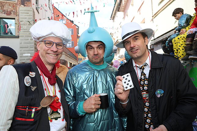 Bild 31: Konstanzer Straßenfasnacht 2025: Wenn die Altstadt zur Partyzone wird - Hier die schönsten Bilder!