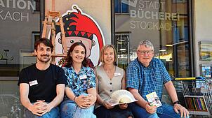 Freuen sich, das diesjährige Sommerferienprogramm vorstellen zu können (von links): Philipp Güntert vom Stadtmuseum, Nina Müller von der ...