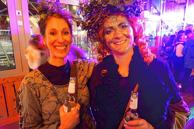 Bild 17: Hexenball Unadingen: Großes Spektakel mit Hexen, Geistern und anderen Narren