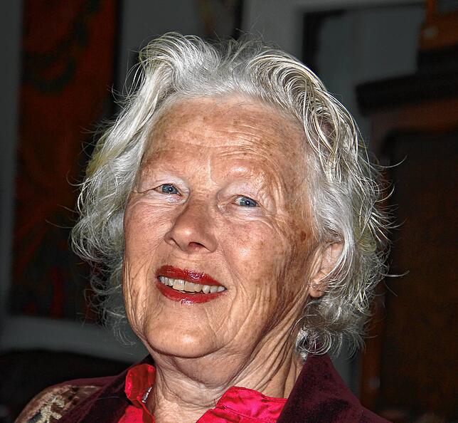 Karin Strehlow.