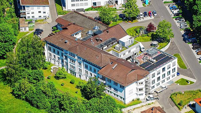 Das Stockacher Krankenhaus aus der Vogelperspektive.