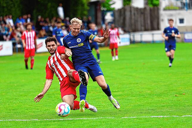Bild 10: Die besten Bilder vom Verbandsliga-Duell zwischen SC Konstanz-Wollmatingen und dem SC Pfullendorf