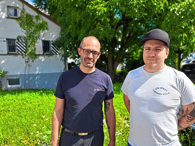 Feuerwehrkommandant Markus Fischer und Jugendwart sind seit zwei Jahren mit der Organisation des Zeltlagers der Feuerwehrjugend im Kreis ...