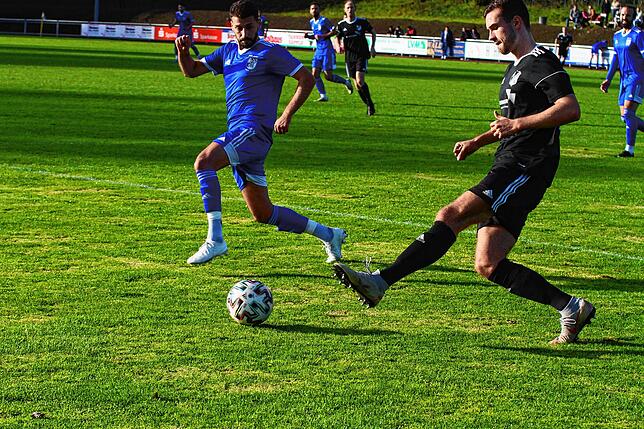 Bild 1: SV 08 Laufenburg II trotzt Spitzenreiter SV BW Murg ein 2:2 ab &ndash; und wir haben Bilder!