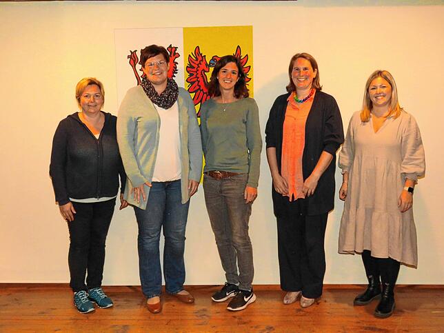 Der neue Elternbeirat des Kindergartens Alte Gerbe in Geisingen von links: Petra Springindschmitten, Marion Frieseke (Vorsitzende) , ...
