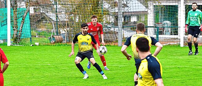 Bild 32: SV Nöggenschwiel besiegt den FC Dachsberg mit 8:1 – und wir haben Fotos!