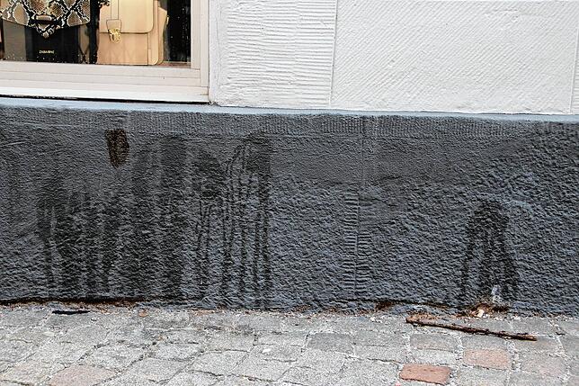 Alles andere als schön: Wenn ein Hund mal damit anfängt, gibt es für seine Artgenossen kein Halten mehr. Das Ergebnis ist eine unschöne ...