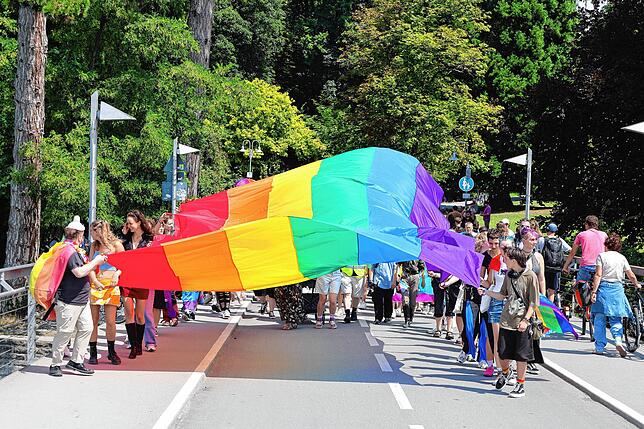 Bild 5: Der CSD Konstanz feiert 20. Geburtstag mit einer Pride-Parade durch die Stadt