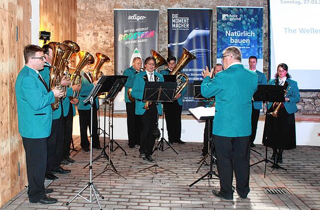 Bild 6: Bilder von der Auftaktveranstaltung zum Jubiläumsjahr des Musikvereins Orsingen