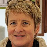 Haidi Restle, Walbertsweiler: „Ich betreue heute den Stand meiner Schwester Silvia Steinmann. Der Verkaufserlös auf Spendenbasis ...