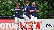 Jubel bei der SG Dettingen-Dingelsdorf: Lange Zeit ein seltenes Bild in der Landesliga. Nun scheint es wieder besser zu laufen für das ...