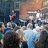 Zum Abschluss des Wehrer Stadtjubiläums spielt die Band Sameday am Samstagabend auf dem Talschulplatz.