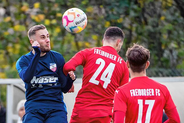 Bild 29: VfB Waldshut muss sich mit 2:2 gegen die U23 des Freiburger FC begnügen &ndash; und wir haben Bilder!
