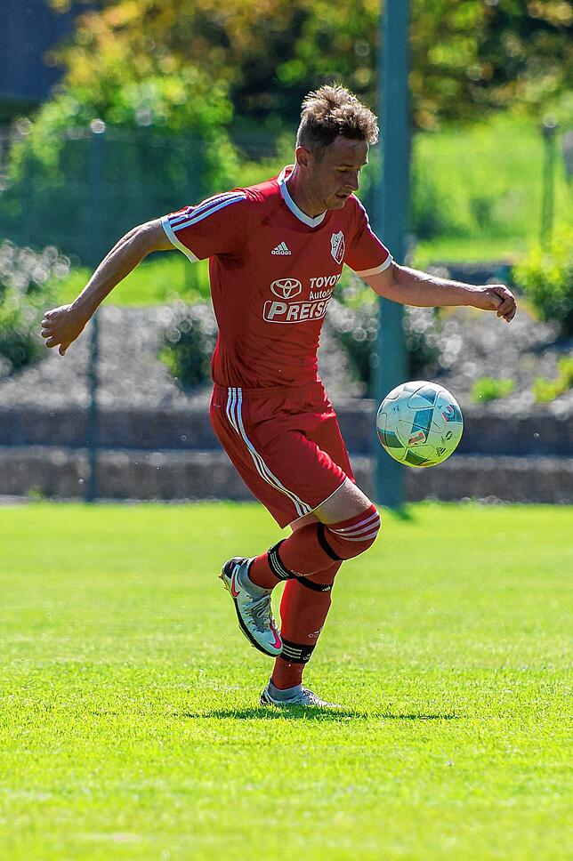 Bild 7: SV Eggingen überrascht mit 2:1-Sieg gegen Spitzenreiter FC Tiengen 08 II &ndash; und wir haben Bilder!