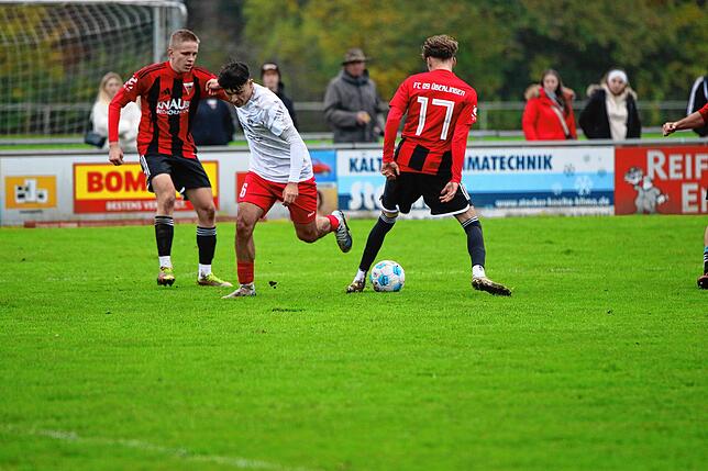 Bild 30: Salem dreht das Derby in Überlingen! Unsere große Bildergalerie zum Landesliga-Duell
