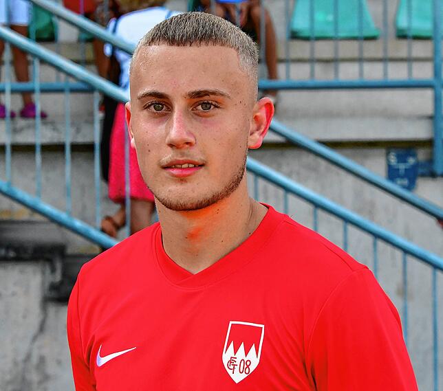 Nikita Maul (19) vom FC Tiengen 08: „Ein Torjäger war ich ja noch nie und Assists zu geben, ist auch etwas Schönes. Aber mal ...