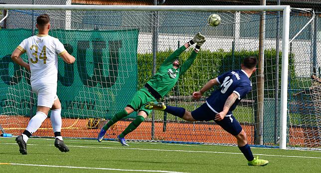 Bild 15: VfB Waldshut besiegt Bosporus FC Friedlingen mit 7:0 &ndash; und wir haben Bilder!