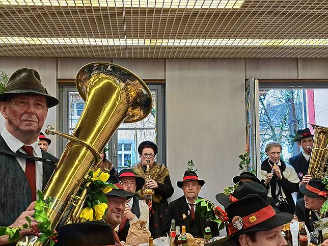 Bild 2: Wäldertag: So gut war die Stimmung im Rathaus