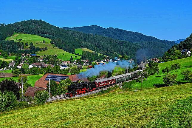 Nostalgie pur bieten die Erlebnisfahrten auf der Schwarzwaldbahn am Sonntag, 31. August.