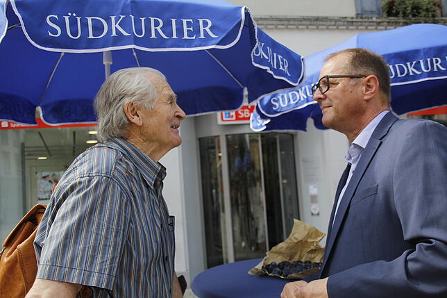 Drei OB-Kandidaten präsentierte der SÜDKURIER bislang am Villinger City-Stand: Marina Kloiber-Jung (oben), Jörg Röber (links) und Jürgen ...