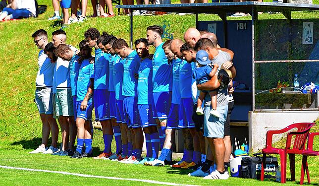 Bild 14: Weitere Impressionen vom 3:2-Sieg des FC Erzingen zum Landesliga-Aufstieg gegen den FC Emmendingen