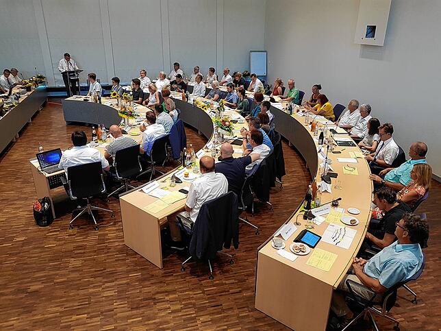 Der Gemeinderat kann wegen der Abstandsregeln vorerst nicht Sitzungssaal tagen.