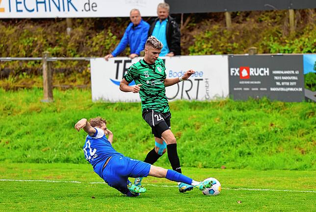 Bild 13: Unsere besten Bilder der Landesliga-Partie zwischen dem FC Radolfzell und dem VfR Stockach