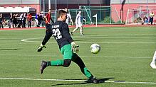 Elfmeterkönig: Torwart Lukas Stelter vom FC Hochrhein hielt in dieser Saison alle drei Strafstöße. Den ersten gegen Dan Stengritt beim ...