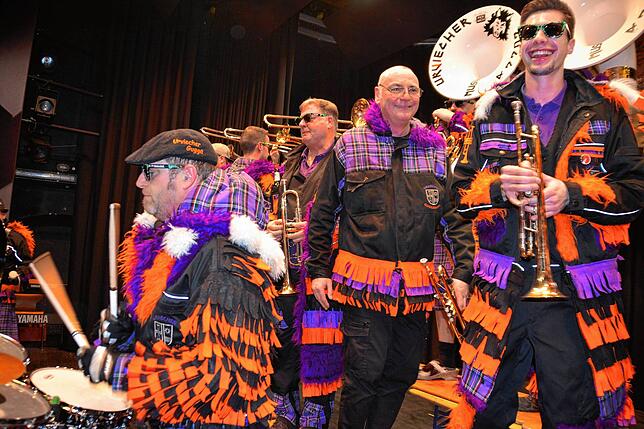 Bild 20: Bilder vom Urviecher-Ball in Bad Dürrheim