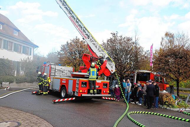 Bild 10: Bilder von der Feuerwehrhauptübung der Feuerwehr Riedheim