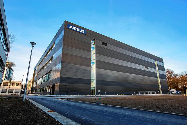 Das Technologiezentrum ITC von Airbus in Immenstaad wurde 2019 eröffnet. Der Konzern hat dafür 45 Millionen Euro in seinen Standort am ...