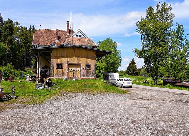 Neben dem ehemaligen Bahnhof in Gündelwangen stand die „Amerika-Hütte“ der Familie Friedrich.