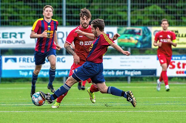 Bild 20: FC Bergalingen feiert den Titel durch einen 3:2-Sieg gegen den SV Buch II &ndash; und wir haben Bilder!