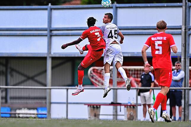Bild 8: FC Tiengen 08 unterliegt mit 0:1 bei der U23 des Bahlinger SC – und wir haben Bilder!