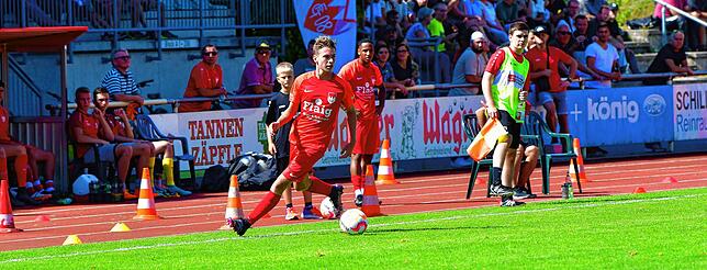 Bild 10: FC Tiengen 08 gewinnt das Derby gegen den VfB Waldshut mit 7:1 &ndash; und wir haben Bilder!