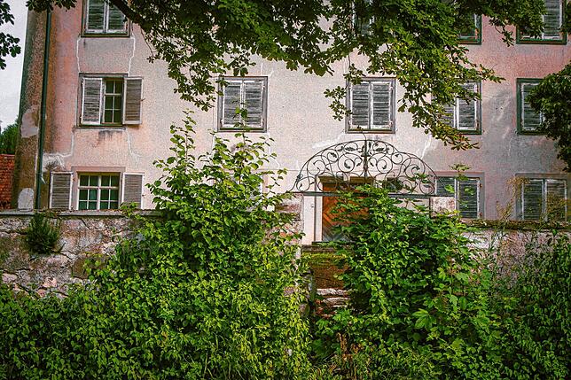 Der Blick auf den Eingangsbereich des Mühlinger Schloss, welches die Gemeinde Mühlingen von der Familie von Buol Berenberg erworben hat.