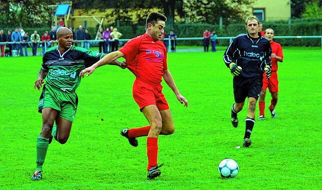 Bild 9: Schnappschüsse aus der letzten Landesliga-Saison des VfR Rheinfelden
