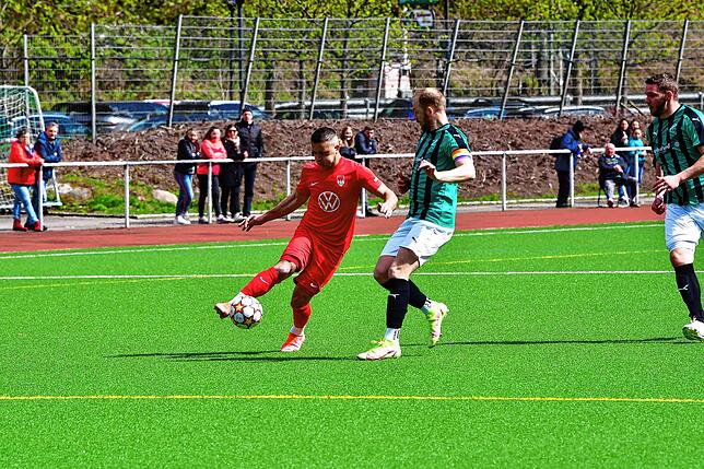 Bild 16: FC Zell besiegt den FC Tiengen 08 deutlich &ndash; und wir haben Bilder!