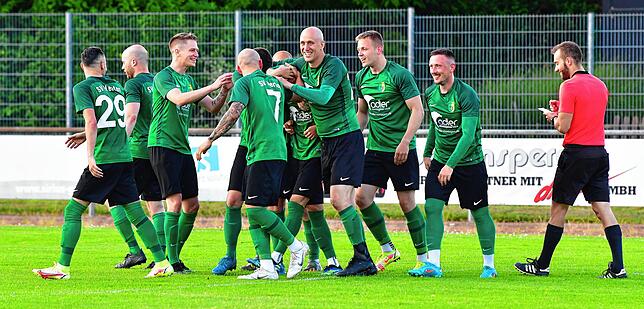 Bild 1: SV Herten besiegt den TuS Efringen-Kirchen mit 3:1 &ndash; und wir haben Bilder!